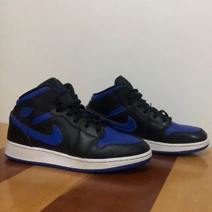 Nike Air Jordan 1 Mid GS Black Hyper Royal